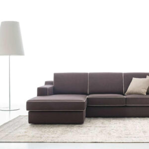 A Jonas kanapé egy nagyon modern, minimalista kanapé, egy kis