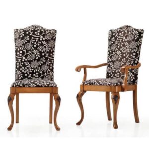 Az Ines szék az olasz kézművesek szakemberek által készített klasszikus rokokó stílusú szék modern újraértelmezése.