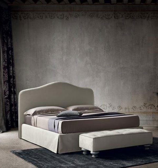 A Lovely kárpitozott ágy a Bside – Samoa Bed Division termékcsalád tagja.