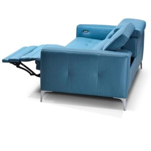 Eredeti és kifinomult elegancia, ez jellemzi a Matt relax kanapé terméket, amely minden helyiségben pihentető légkört teremt.