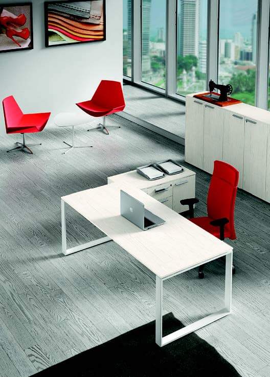 Omega irodabútor - Az asztalok számának növelésével a férőhelyszám tovább növelhető.