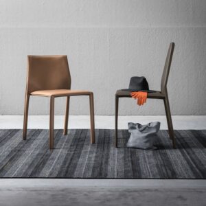 Ha kényelmes, divatos széket keres, akkor a CORIUM modern szék a legjobb választás.