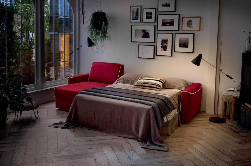 A Dakota ágyazható kanapé ággyá alakítása roppant egyszerű mindenki számára.