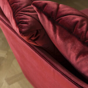 design kanapé háttámla párnákkal vörös