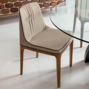 A MIVIDA szék 100%-ban Olaszországban gyártott