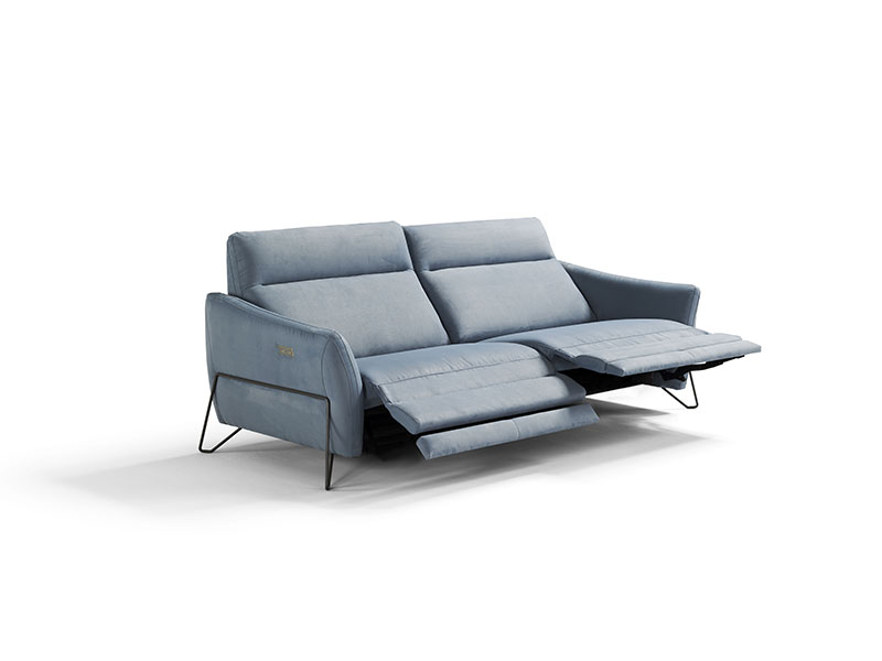 Az elegáns és modern Gaia relax kanapé választható folttaszító impregnált szövet, ecobőr, bőr vagy kombinált változatban