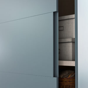 A Clara gardrób, két vagy három tolóajtóval kialakított igazán funkcionális szekrény, amely nélkülözhetetlen a mindennapokban.