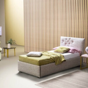 A Bloom ágy többféle méretben, az egyszerű egyszemélyes ágytól egészen a franciaágyig választható.
