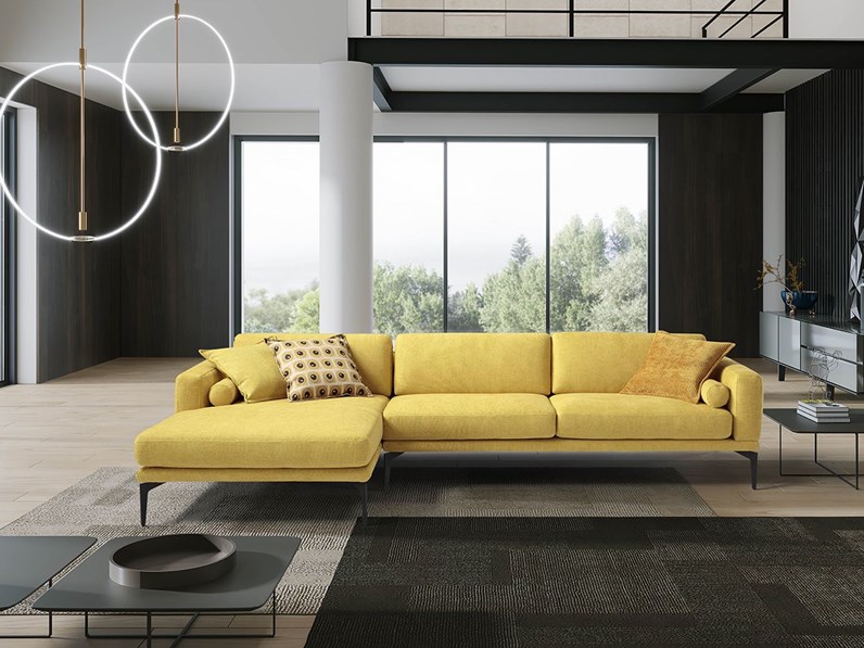 Masu kanapé L alakban sárga színben, ami 2021 évének színe