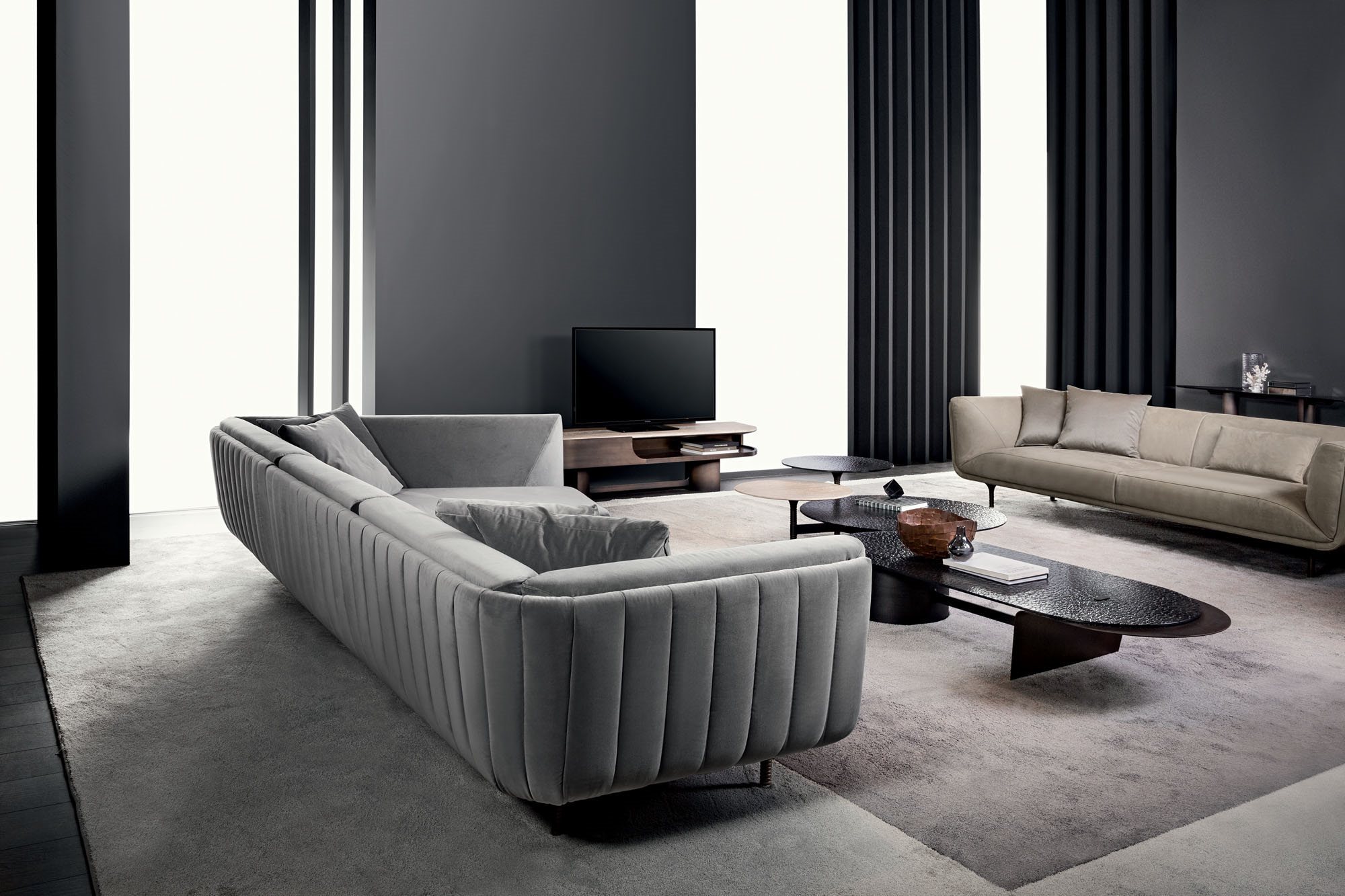 A Premiere design kanapé a modern stílust képviseli, de ez nem jelenti azt, hogy ne lenne kényelmes