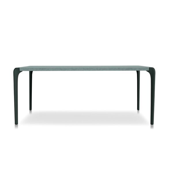 a Sinua asztal lábai lekerekített formában kapcsolódnak az asztal lapjához