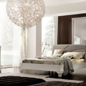 A Portofino klasszikus hálószoba-kompozíció kifinomult és természetes stílust képvisel,