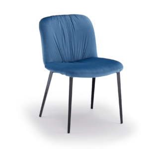 Az Effie szék puhaságát vastag hát- és ülőpárnája adják, melyek ívelt formájukkal nagyon jól illeszkednek testünk vonalaihoz