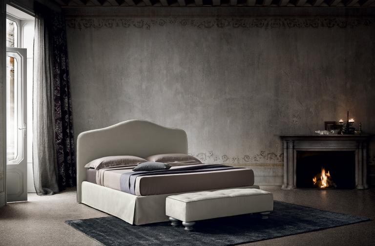 A Lovely kárpitozott ágy minőségi olasz bútordarab